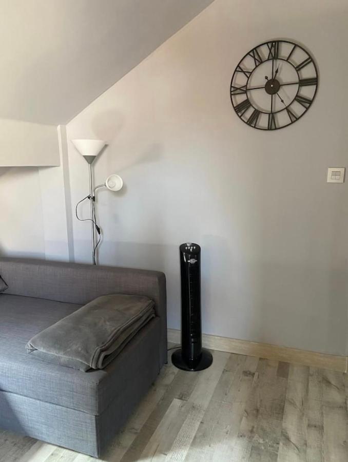 شقة Acojedor Apartamento En بيرميو المظهر الخارجي الصورة
