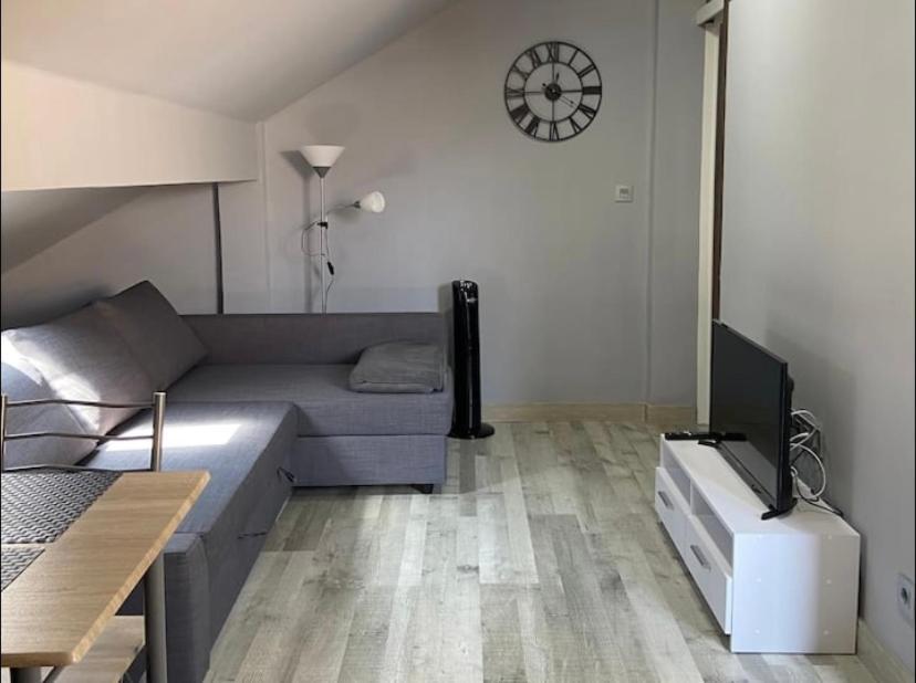 شقة Acojedor Apartamento En بيرميو المظهر الخارجي الصورة